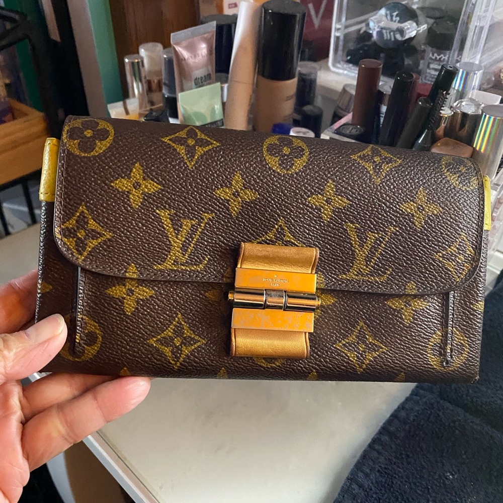 Luis Vuitton Monogram Portefeiulle Elysee